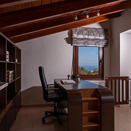 Villa Ellovos With Private Pool Resmo Dış mekan fotoğraf